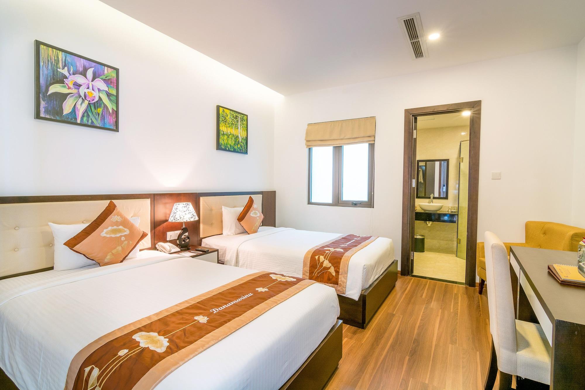 Dana Marina Boutique Hotel Da Nang Bagian luar foto