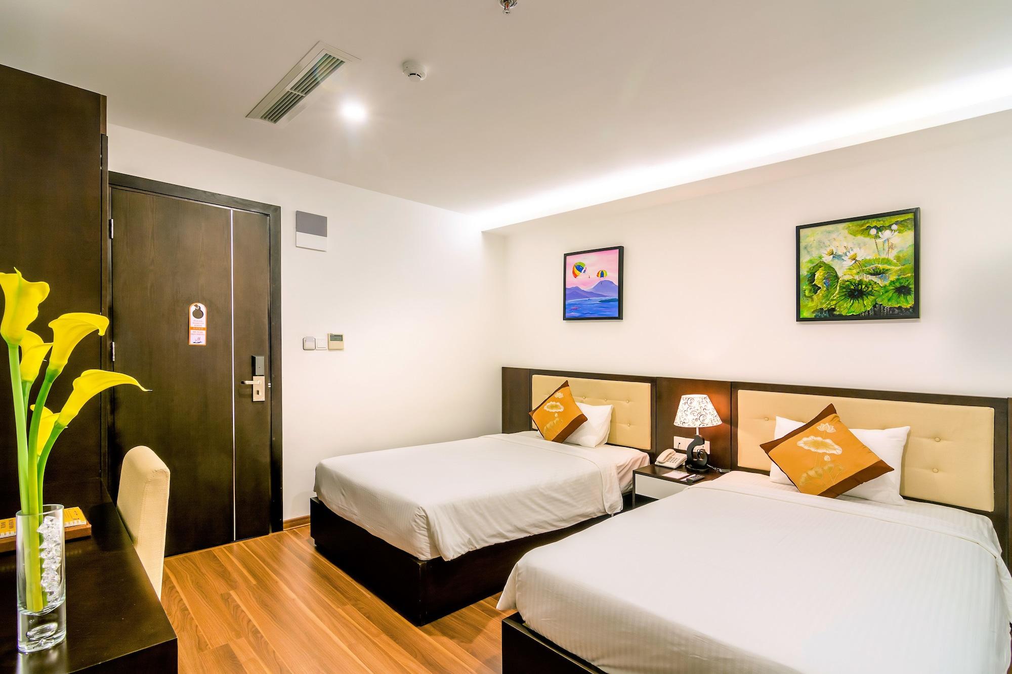 Dana Marina Boutique Hotel Da Nang Bagian luar foto