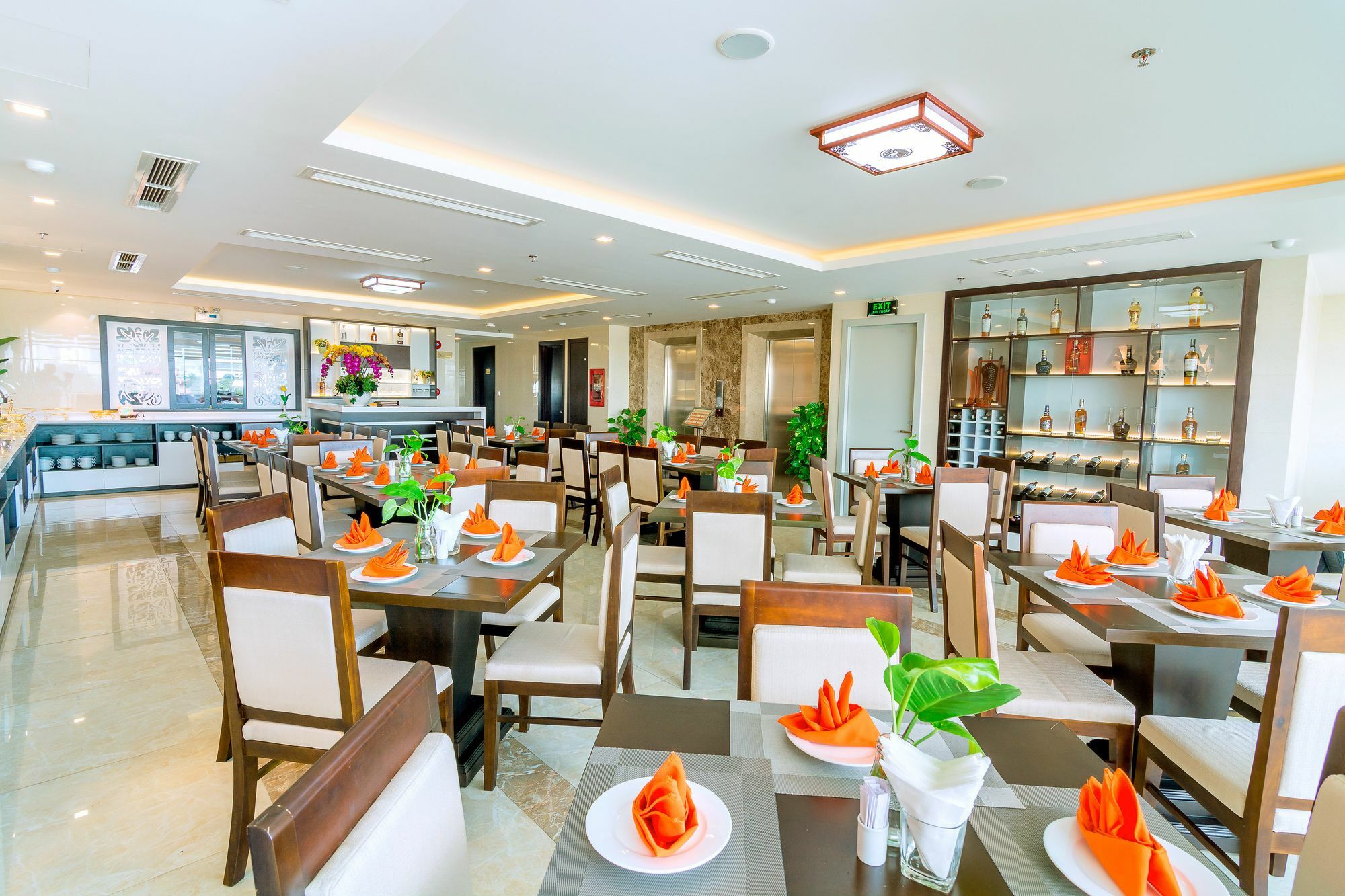 Dana Marina Boutique Hotel Da Nang Bagian luar foto