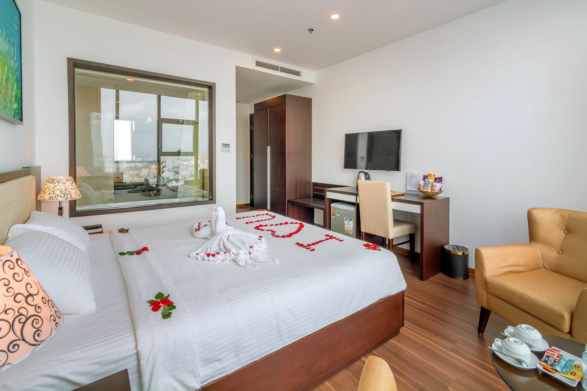 Dana Marina Boutique Hotel Da Nang Bagian luar foto