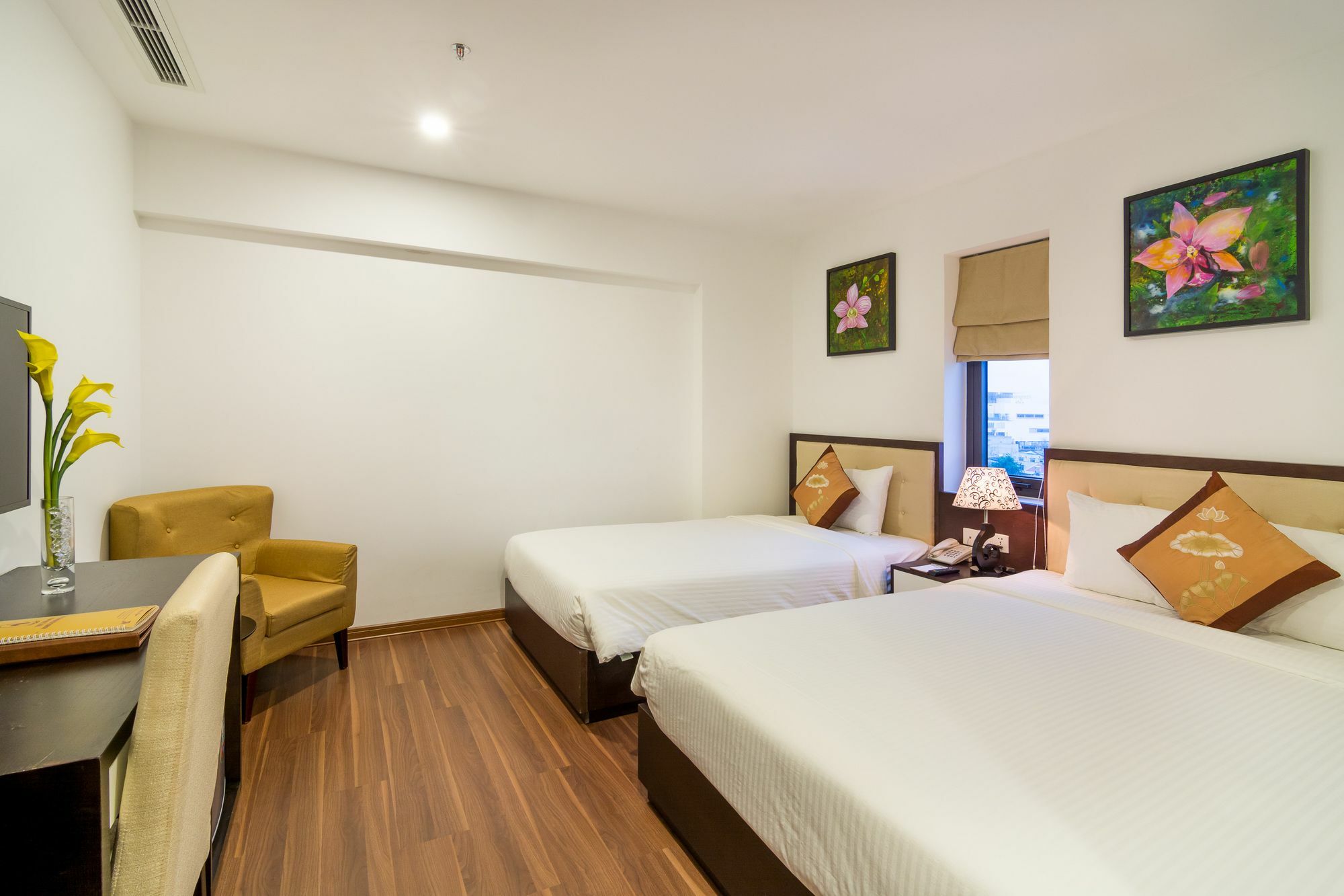 Dana Marina Boutique Hotel Da Nang Bagian luar foto