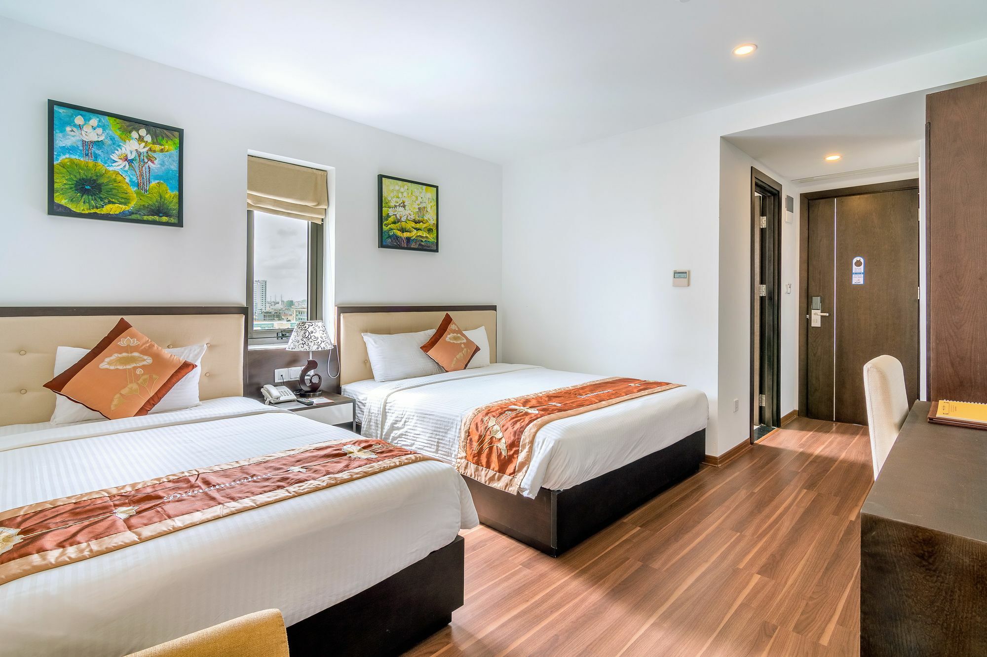 Dana Marina Boutique Hotel Da Nang Bagian luar foto