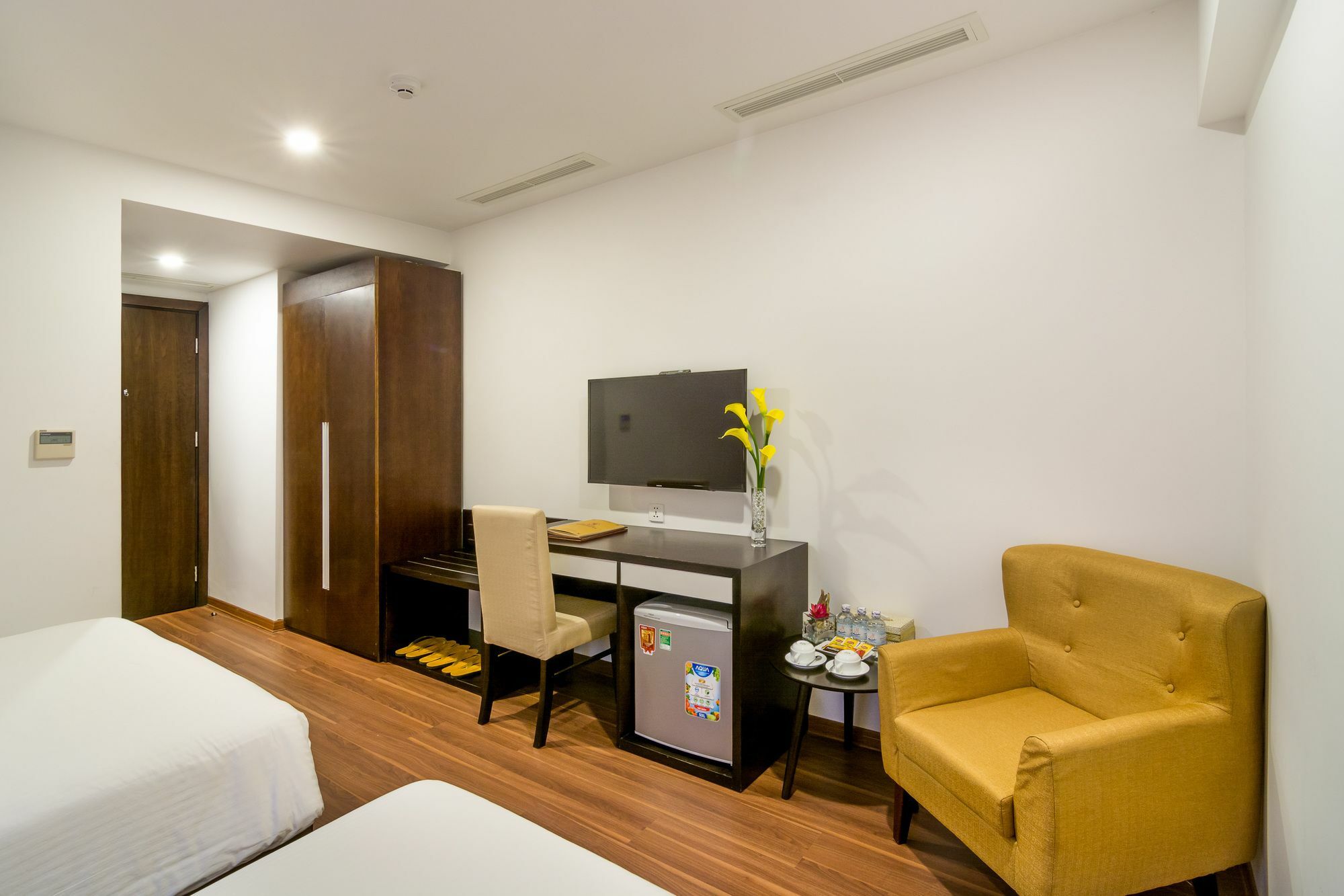 Dana Marina Boutique Hotel Da Nang Bagian luar foto