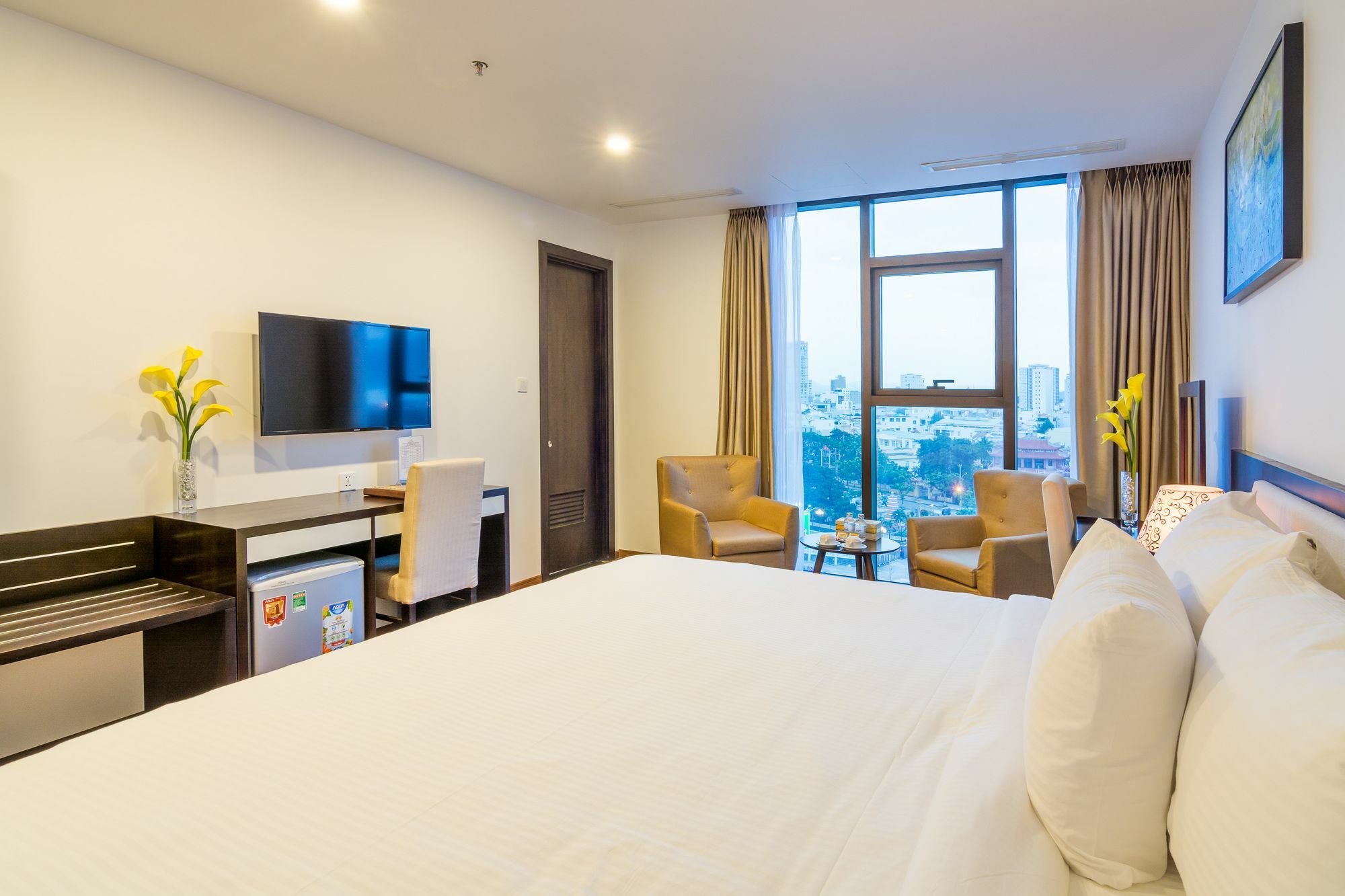 Dana Marina Boutique Hotel Da Nang Bagian luar foto