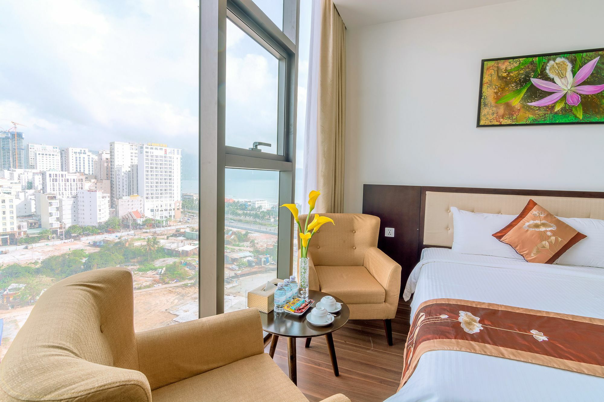 Dana Marina Boutique Hotel Da Nang Bagian luar foto