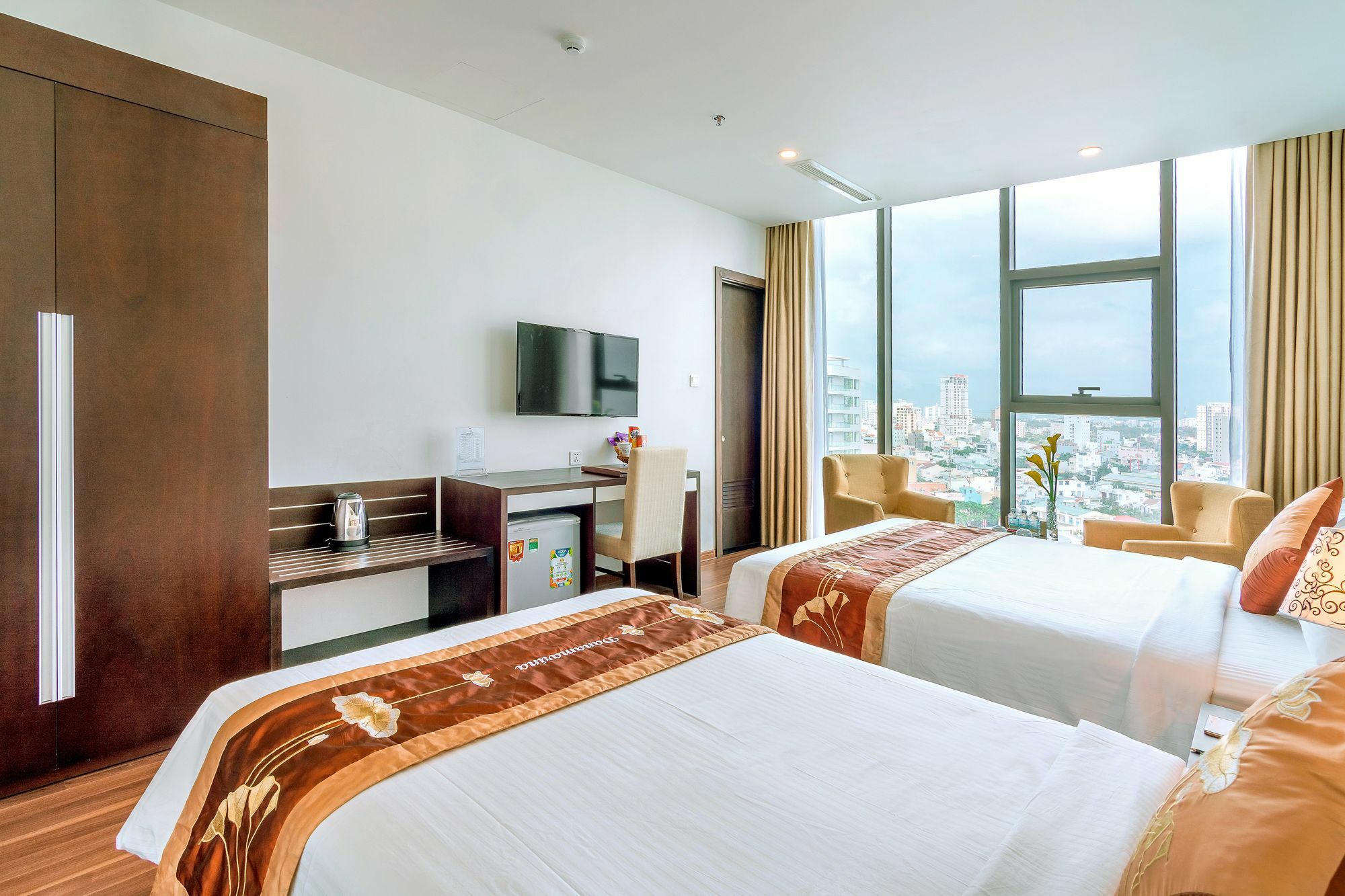 Dana Marina Boutique Hotel Da Nang Bagian luar foto